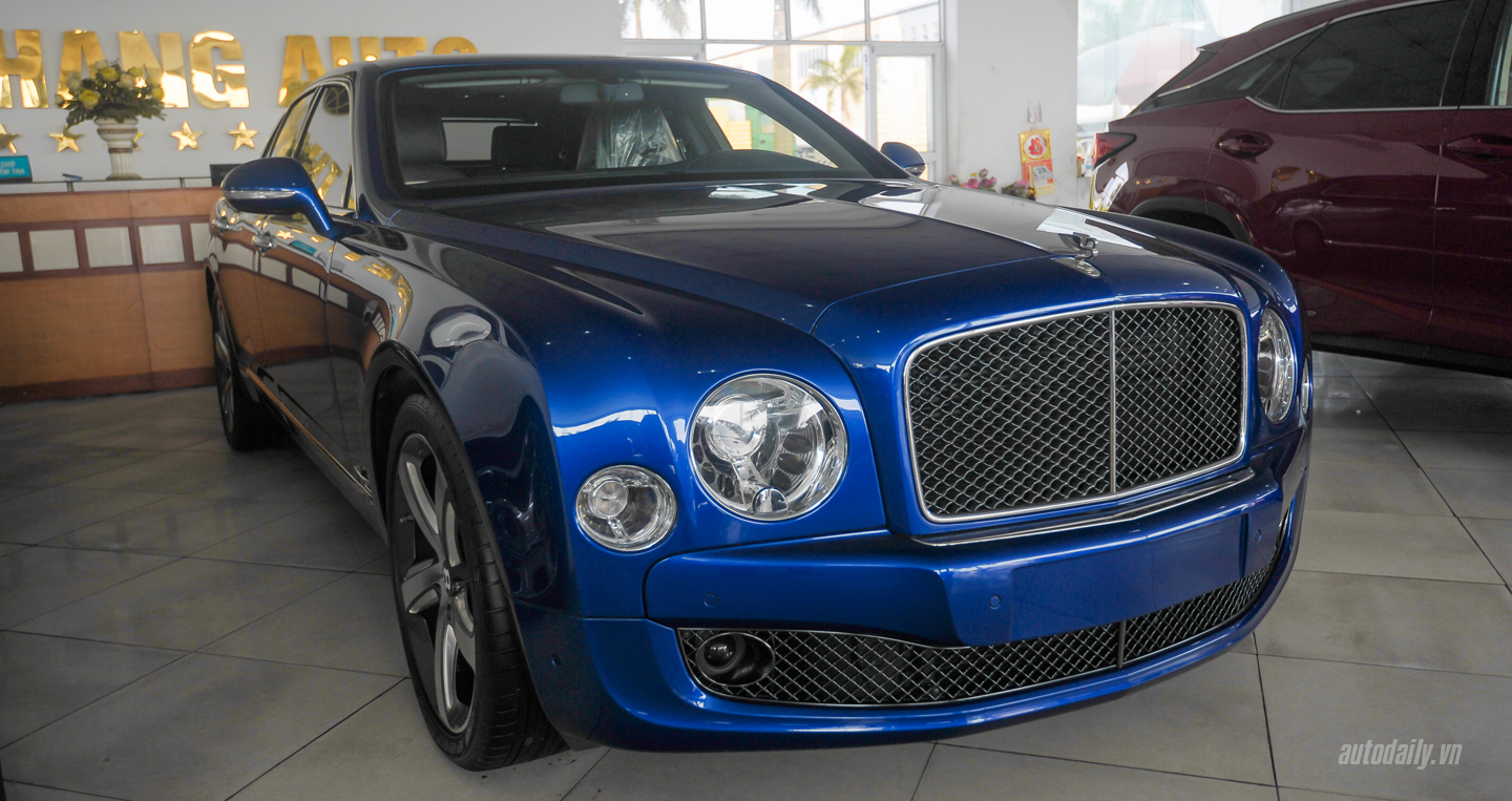 mulsanne%20Speed%202015%20(12).jpg