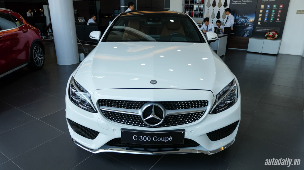 C300_Coupe%20(15).jpg