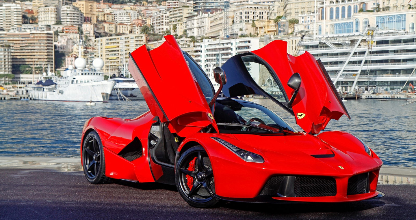 Ferrari.JPG