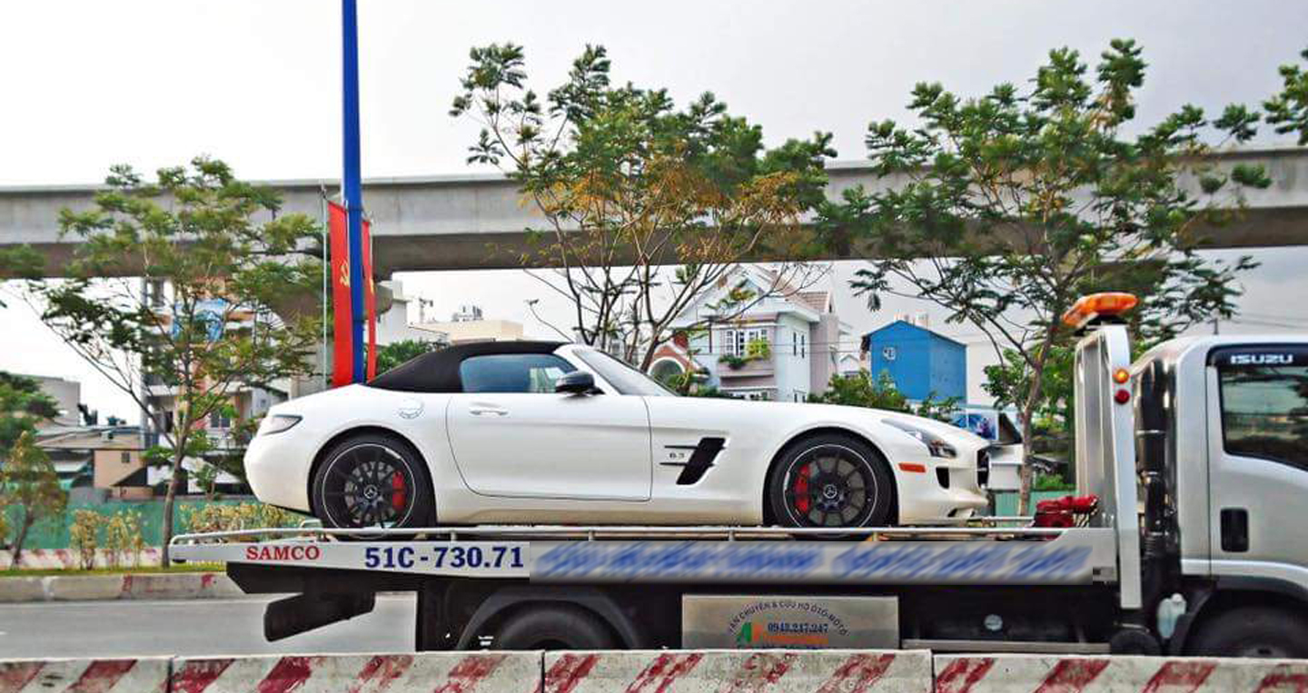 Mercedes%20SLS%20AMG%206.jpg