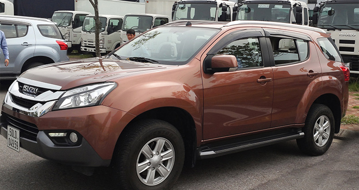 Isuzu MU-X 2016: Đối thủ của Toyota Fortuner về Việt Nam, giá dưới 1 tỷ đồng