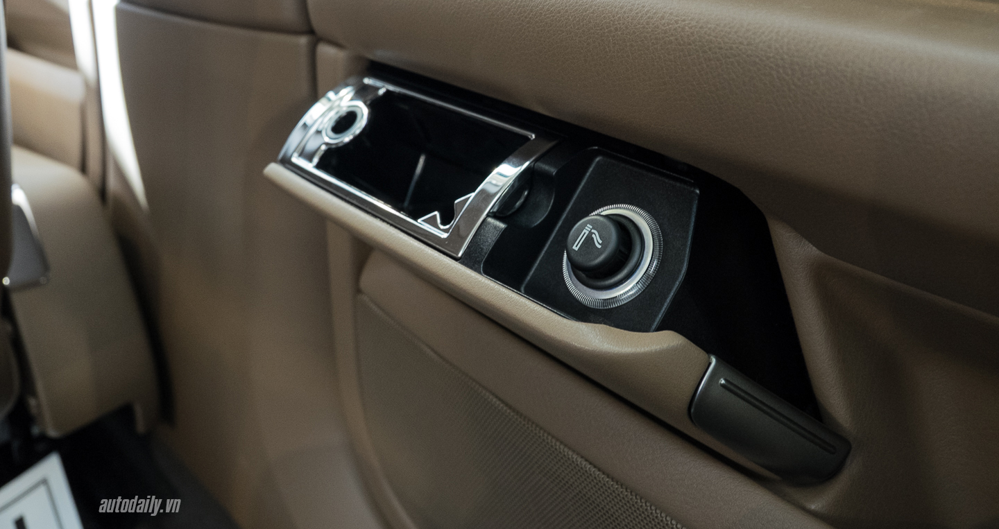 Xem thêm ảnh chi tiết Volkswagen Phaeton Volkswagen_Phaeton (1).jpg