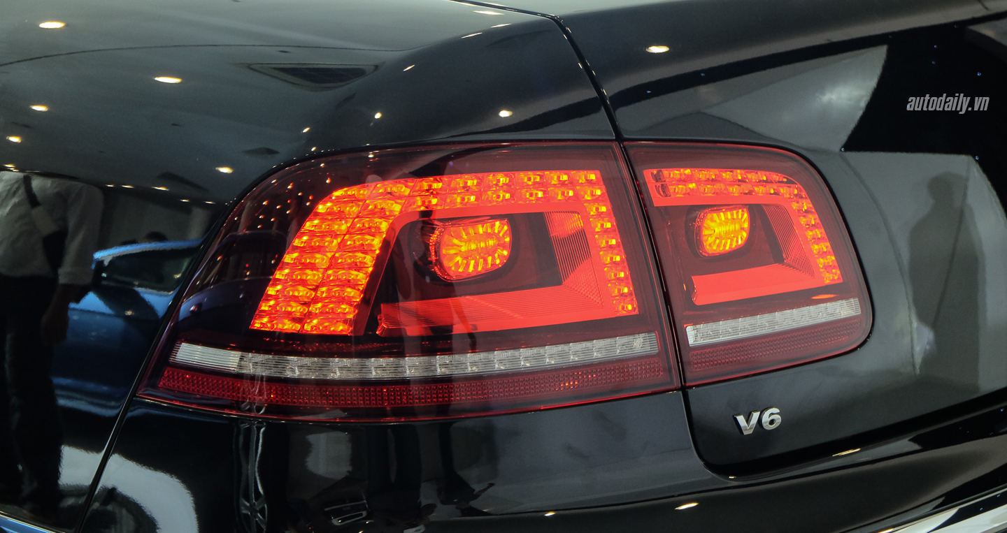 Xem thêm ảnh chi tiết Volkswagen Phaeton Volkswagen_Phaeton (14).jpg