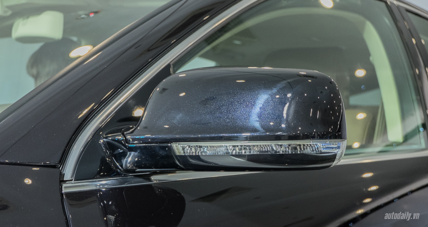 Xem thêm ảnh chi tiết Volkswagen Phaeton Volkswagen_Phaeton (23).jpg