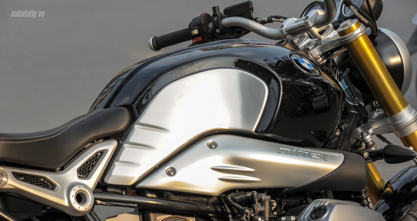 BMW R nine T (13).JPG