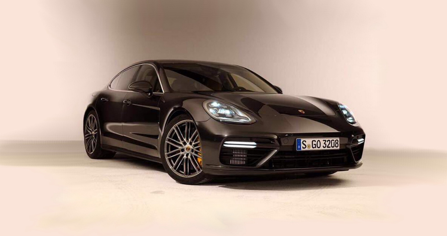 Porsche_Panamera_2017%20(5).jpg