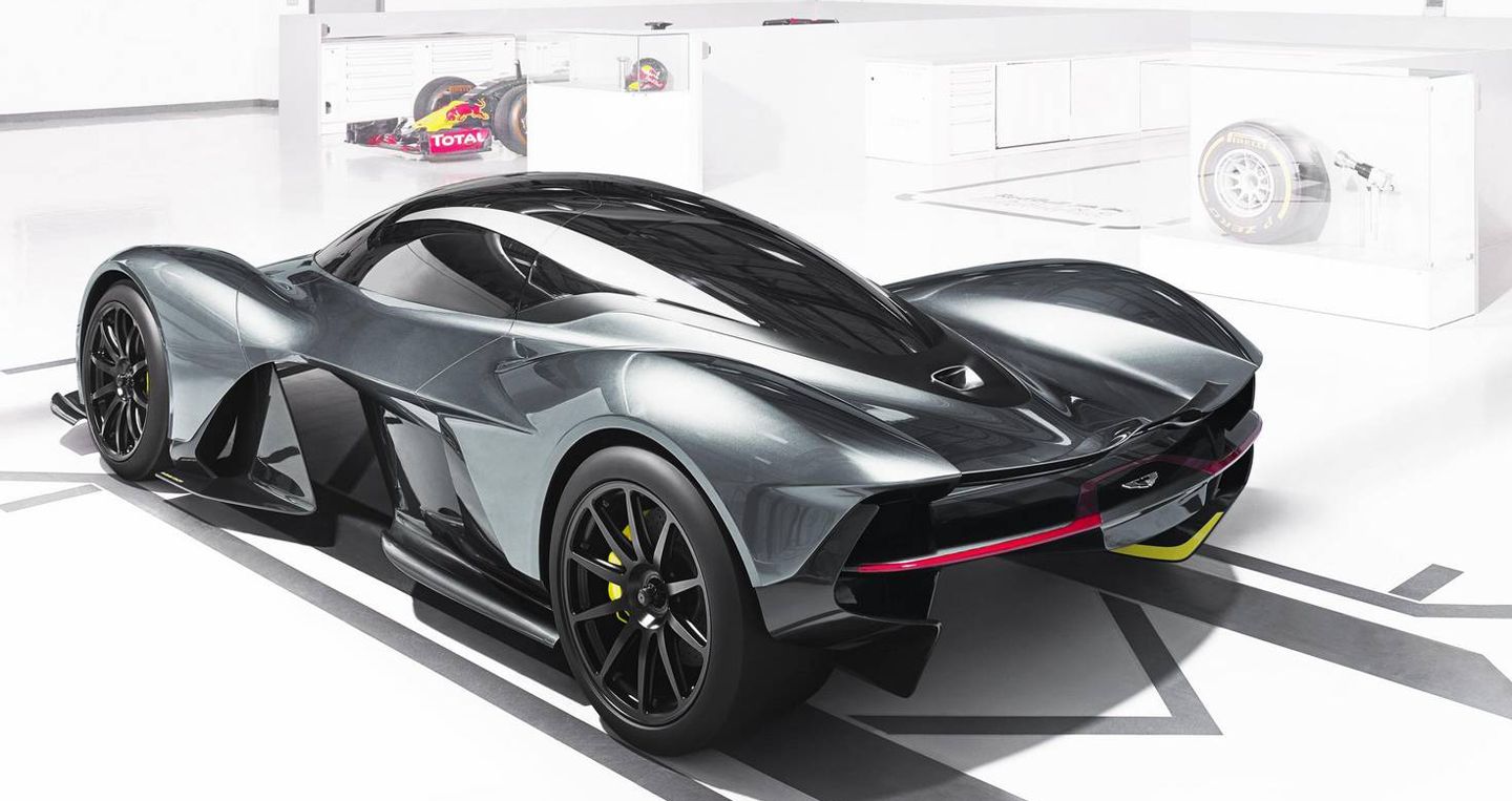 Aston-Martin-Red-Bull-6.jpg
