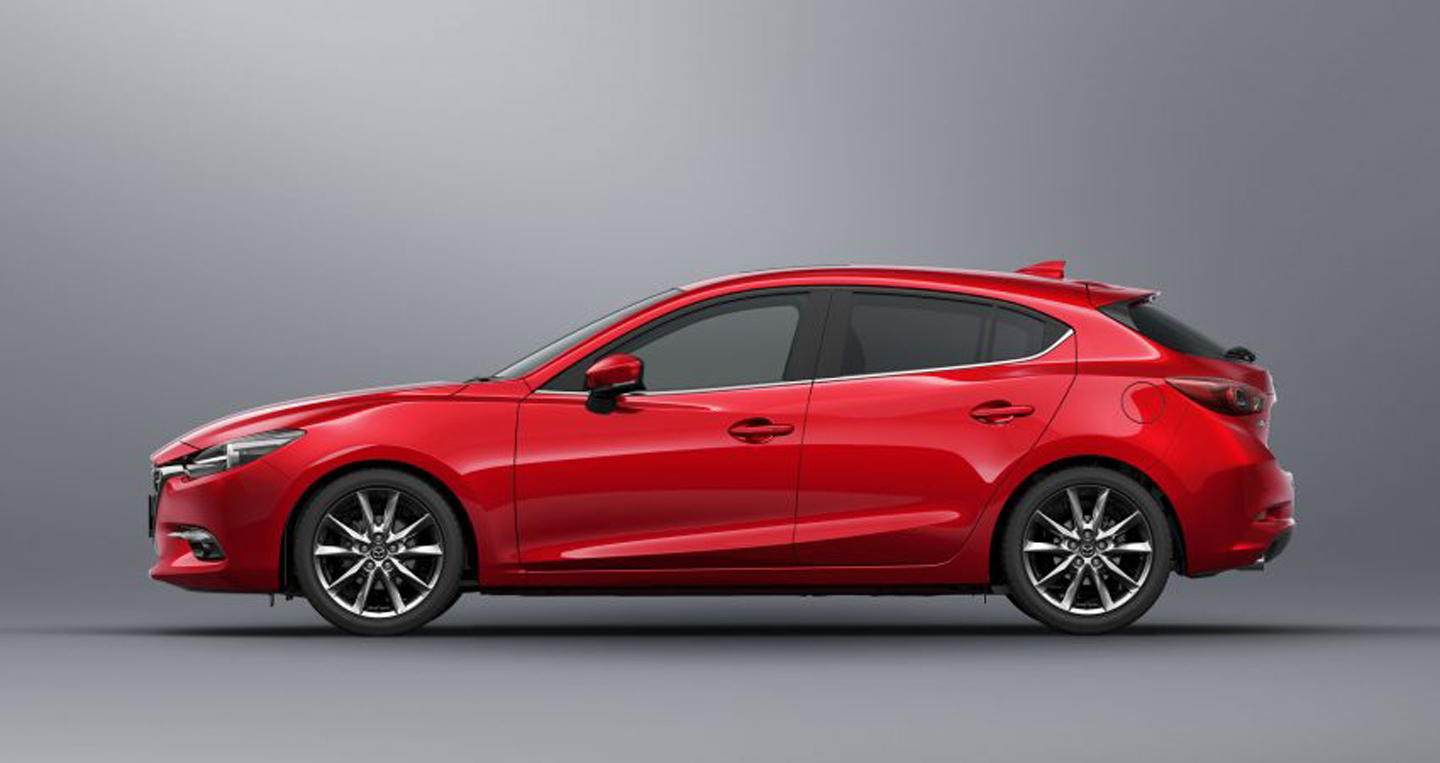 2016-Mazda-3-facelift-Axela-72-850x601.jpg