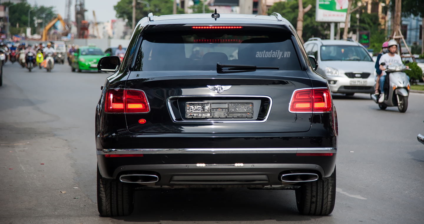 Bentley%20Bentayga%20(26).jpg