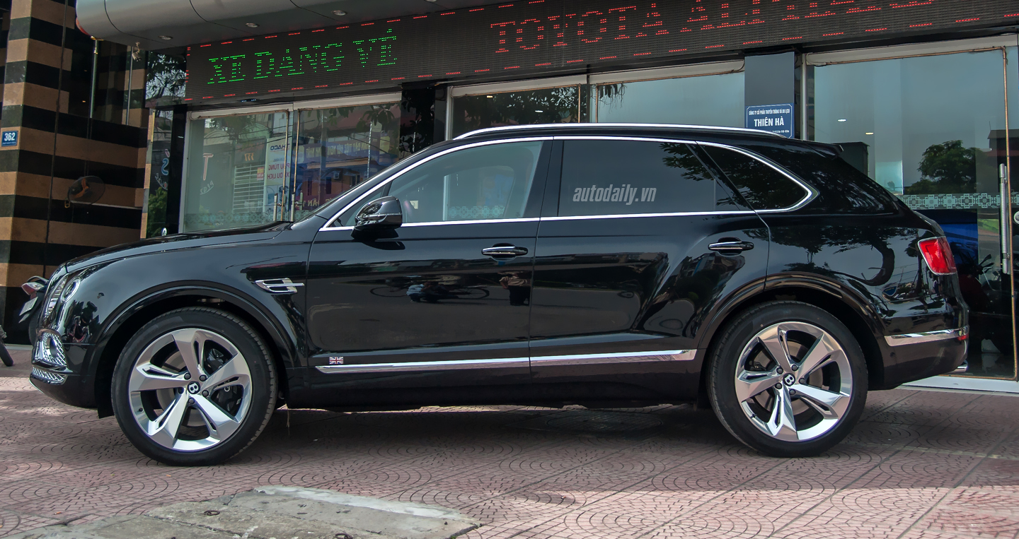 Bentley%20Bentayga%20(28).jpg