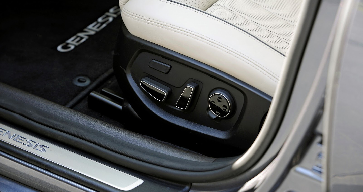 Xem thêm ảnh chi tiết Genesis G80 2017 cho thị trường Mỹ Genesis_G80_2017 (18).jpg