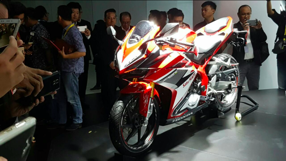 Honda cbr250rr 09 #2