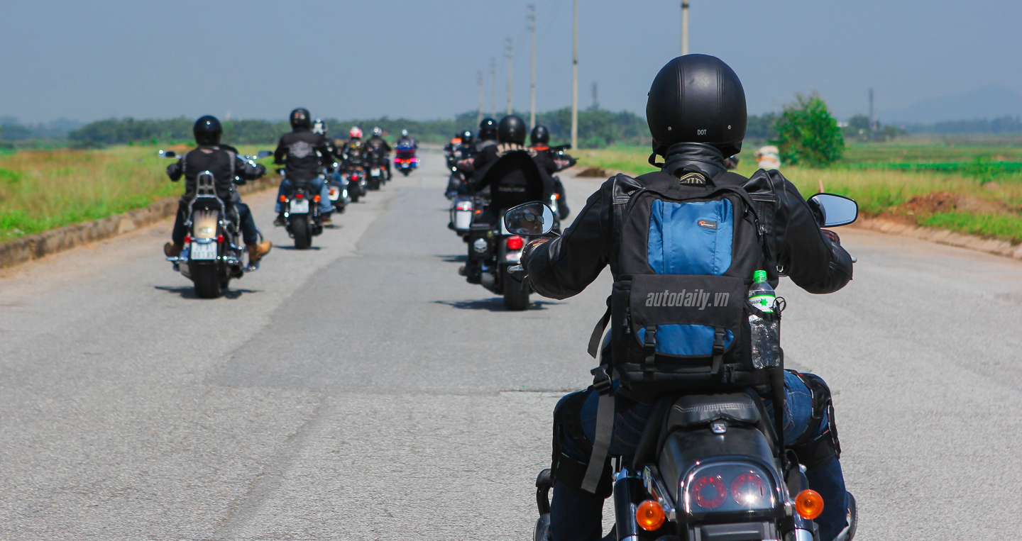 Biker Việt tự tin cầm lái nhờ chuyên gia Harley-Davidson