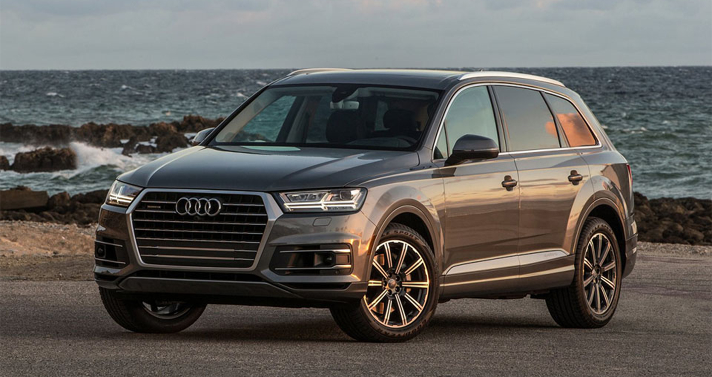 Audi_Q7_2017%20(6).jpg