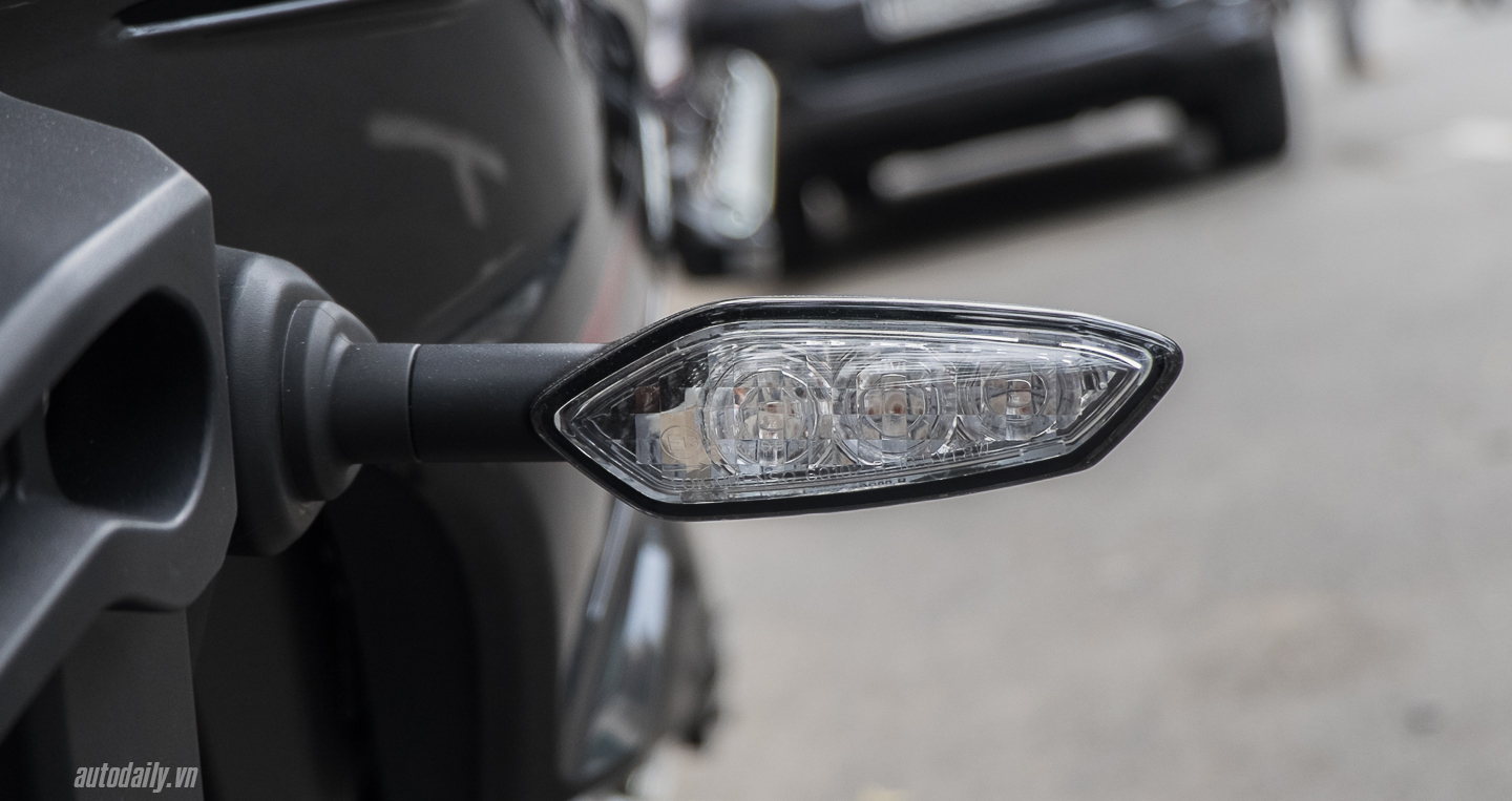 Xem thêm ảnh Yamaha MT-10 2016 đầu tiên tại Việt Nam Yamaha_MT10_2016 (18).jpg