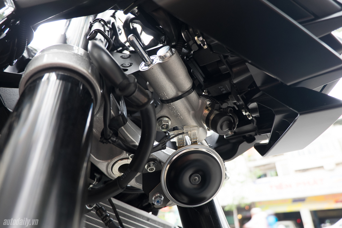 Xem thêm ảnh Yamaha MT-10 2016 đầu tiên tại Việt Nam Yamaha_MT10_2016 (27).jpg