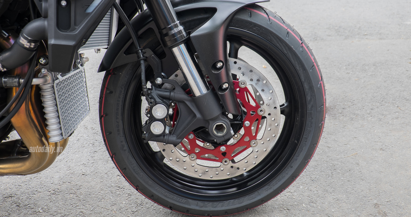 Xem thêm ảnh Yamaha MT-10 2016 đầu tiên tại Việt Nam Yamaha_MT10_2016 (3).jpg