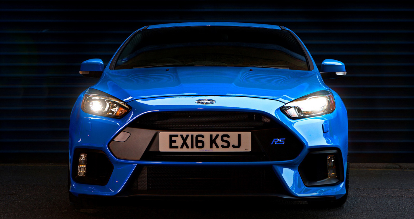 Ford_Focus_RS_2016%20(3).jpg