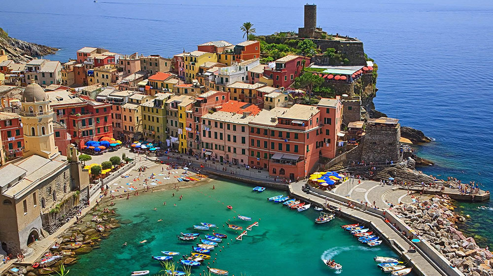 vernazza-cinque-terre-italy.jpg