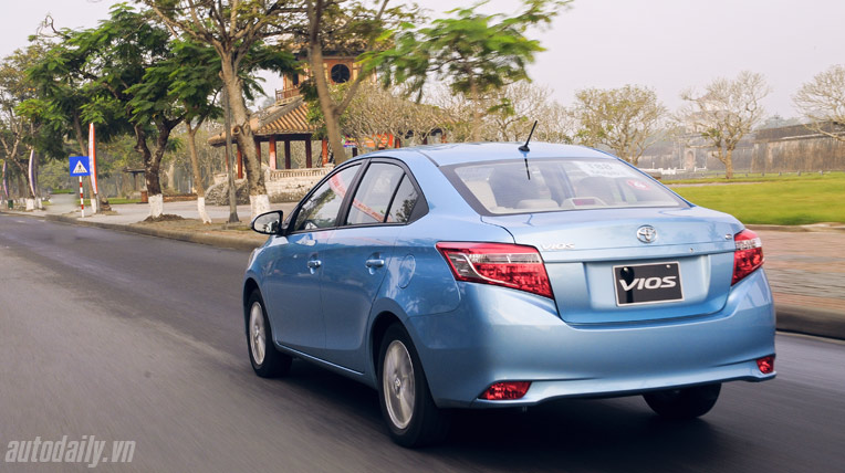 Autodaily_Vios_2014%20(5).jpg