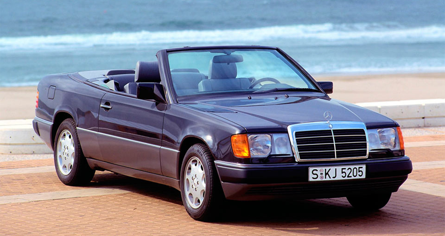 Mercedes-Benz kỷ niệm 25 năm ra đời dòng xe E-Class mui trần