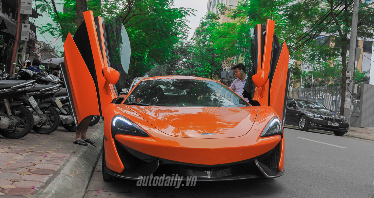 Xế khủng McLaren 570S Coupe thứ 2 có mặt Việt Nam