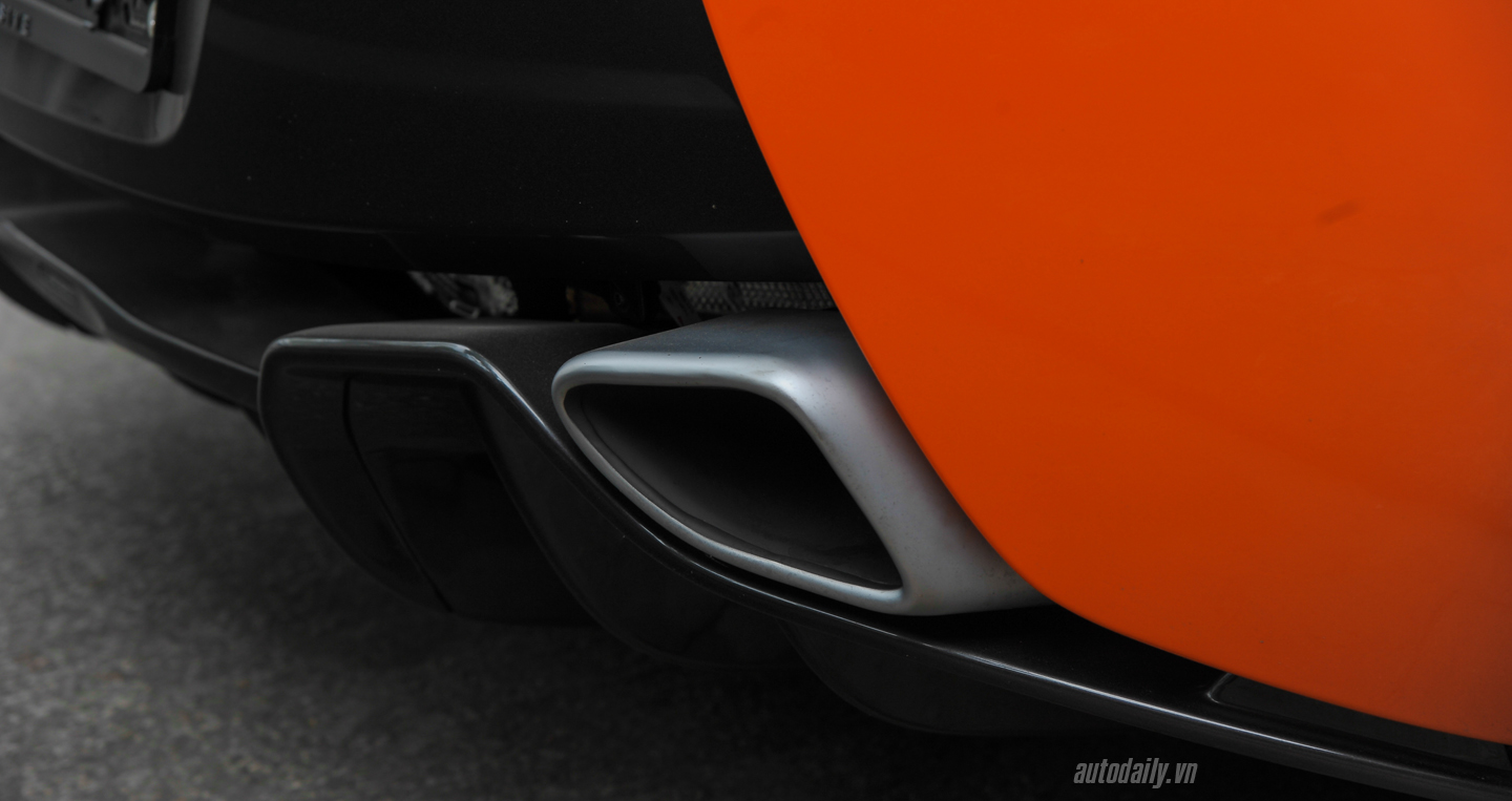 McLaren%20570S%20Coupe%20Autodaily%20(16).JPG