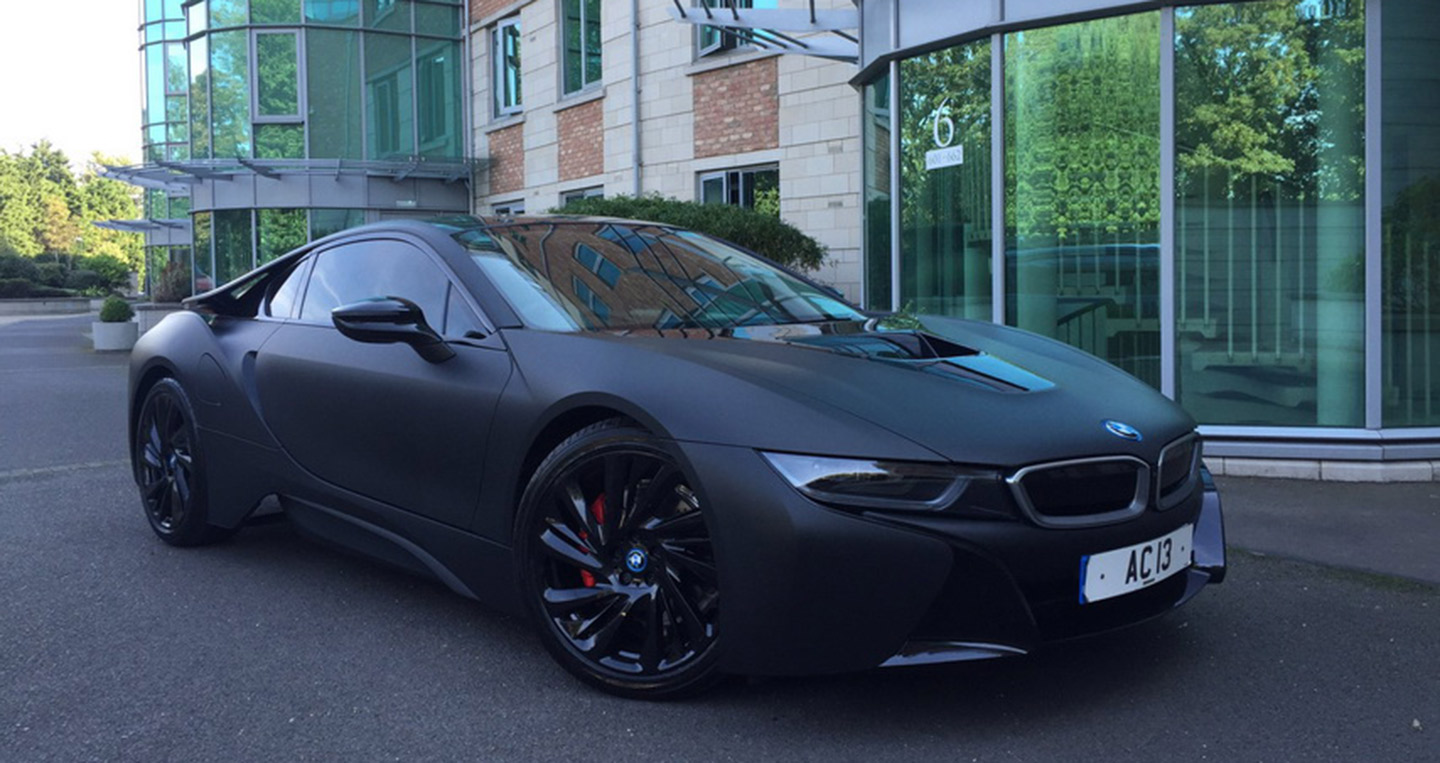 leicester-city-wrapping-bmw-i8-9.jpg