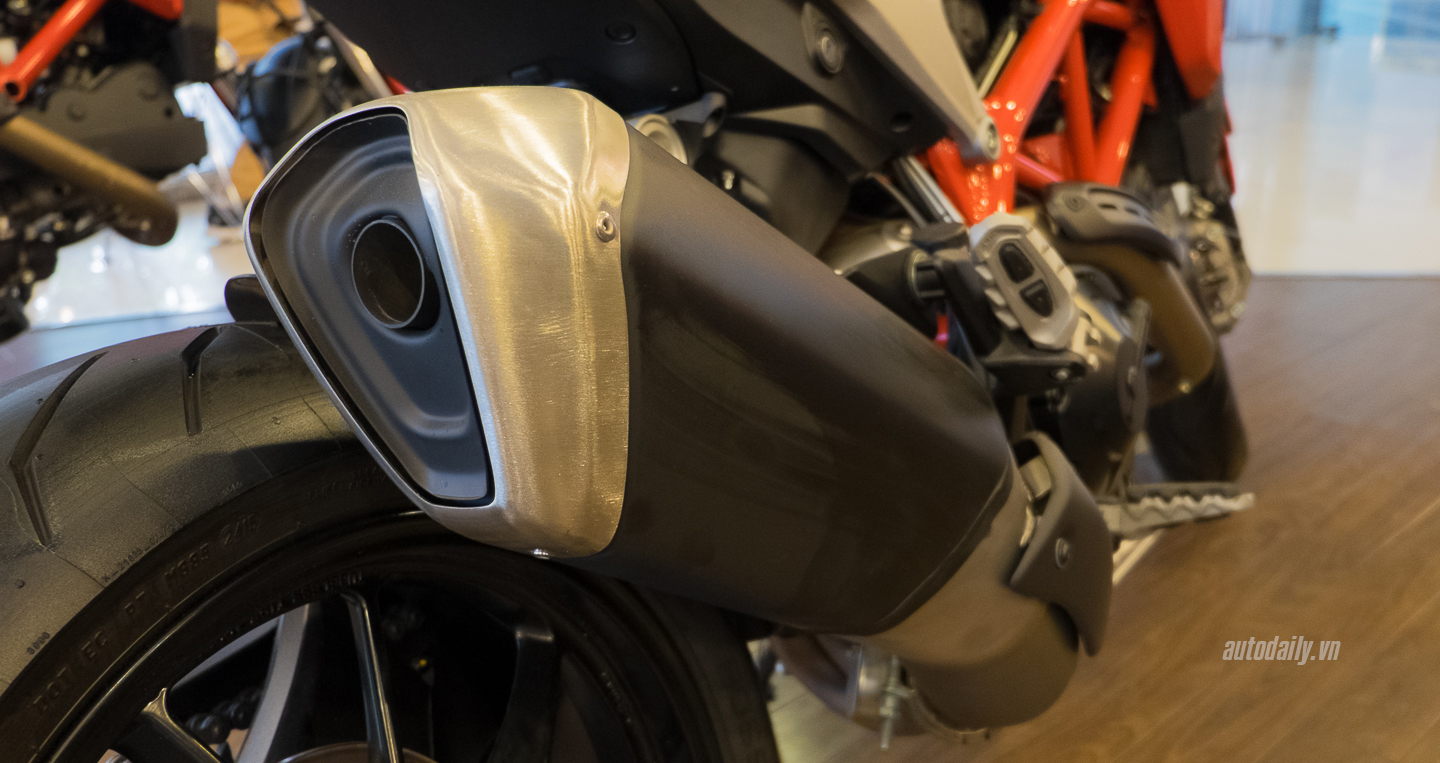 Ảnh Ducati Hypermotard 939 và Hyperstrada 939 mới tại Việt Nam Ducati_Hyperstrada_939 (20).jpg
