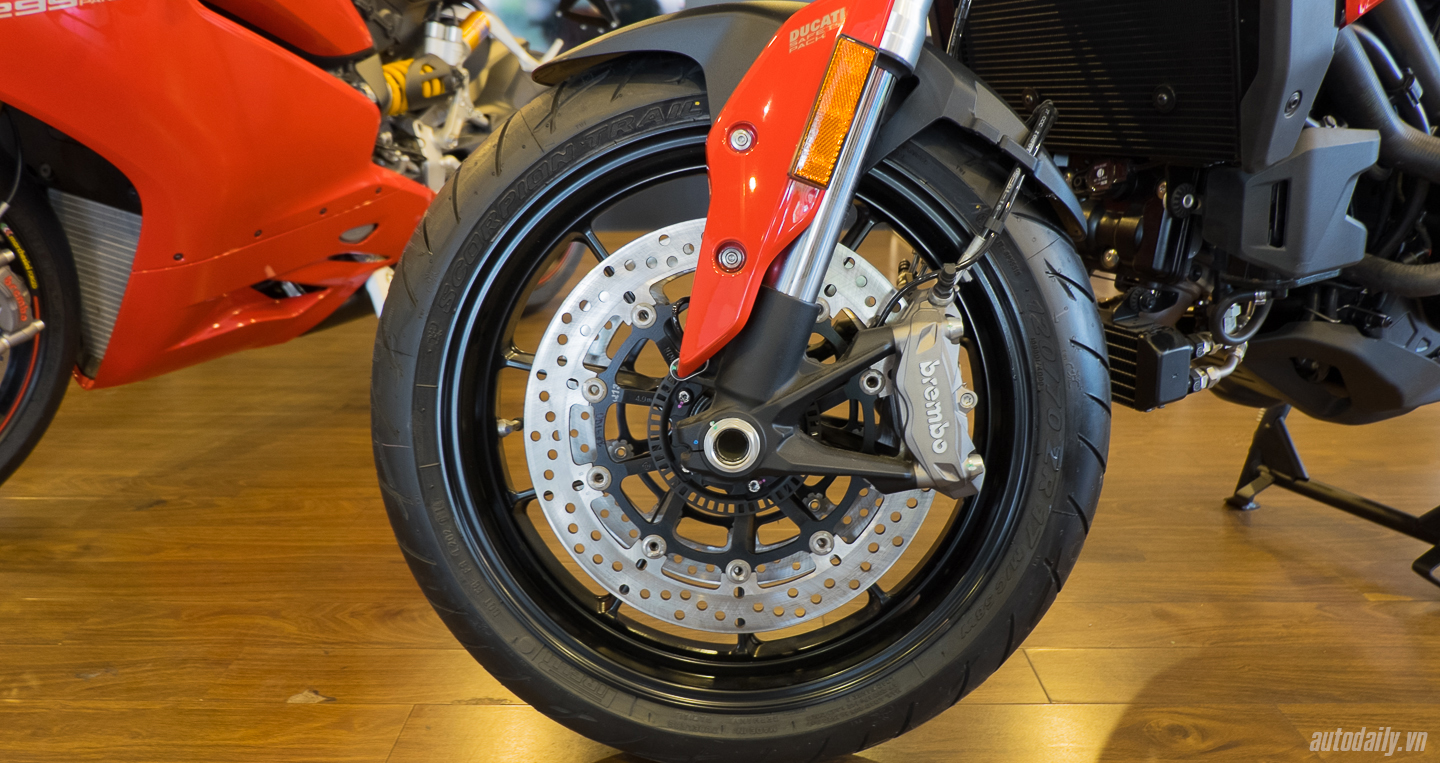 Ảnh Ducati Hypermotard 939 và Hyperstrada 939 mới tại Việt Nam Ducati_Hyperstrada_939 (6).jpg