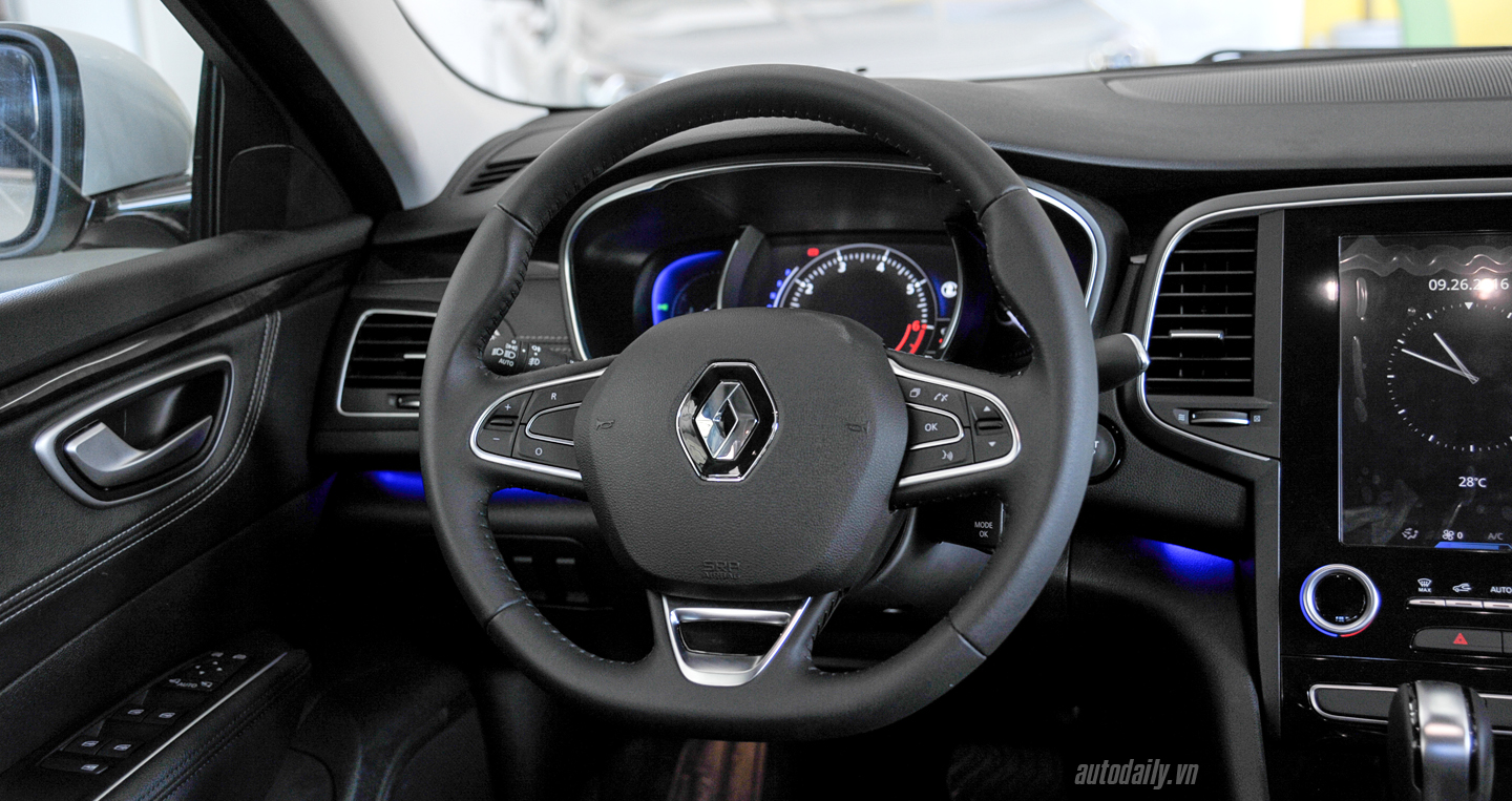 Renault%20Talisman%20Autodaily%20(22).JPG