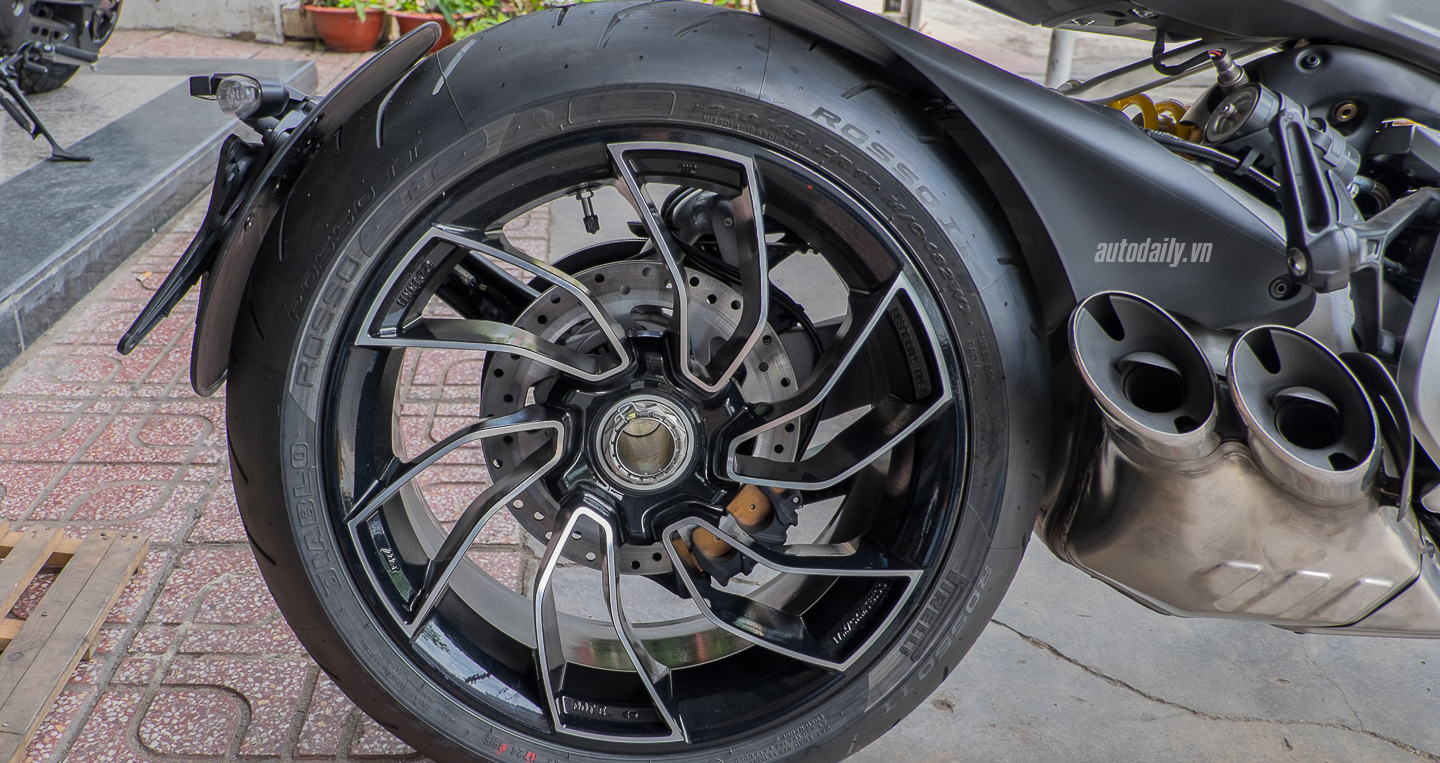 Xem thêm ảnh Ducati X-Diavel S 2016 Ducati_X-Diavel_S_2016 (11).jpg