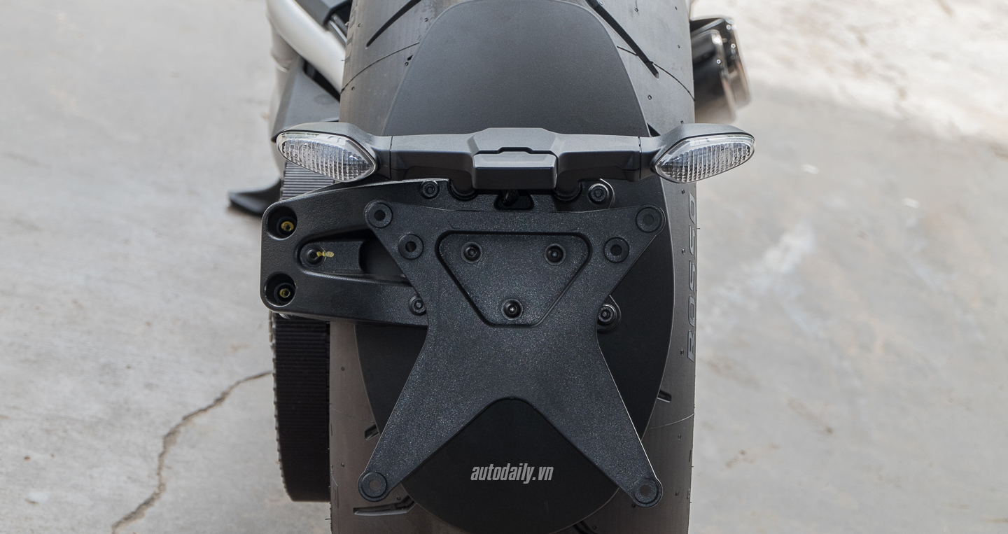 Xem thêm ảnh Ducati X-Diavel S 2016 Ducati_X-Diavel_S_2016 (22).jpg