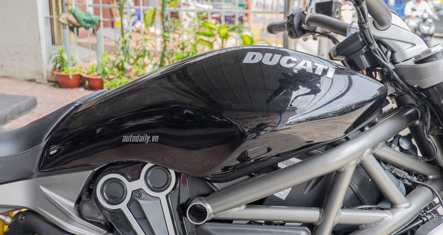 Xem thêm ảnh Ducati X-Diavel S 2016 Ducati_X-Diavel_S_2016 (8).jpg