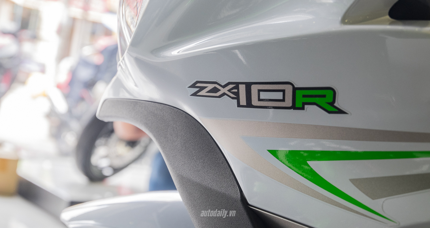 Ảnh Kawasaki ZX-10R 2016 màu mới tại Việt Nam Kawasaki_ZX-10R_2016 (1).jpg