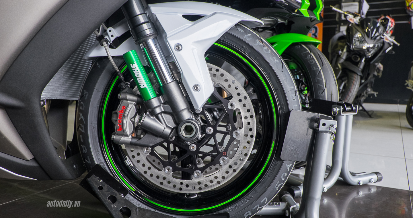 Ảnh Kawasaki ZX-10R 2016 màu mới tại Việt Nam Kawasaki_ZX-10R_2016 (4).jpg