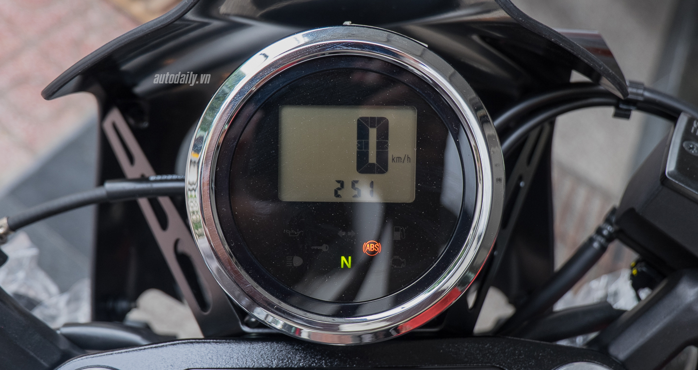 Xem thêm ảnh Yamaha XV950 RC 60th Anniversary Edition Yamaha_XV950_RC_60th_2016 (13).jpg