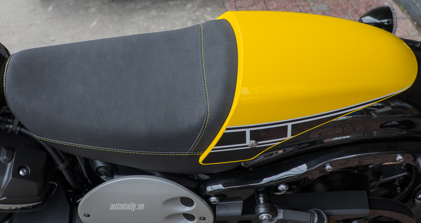 Xem thêm ảnh Yamaha XV950 RC 60th Anniversary Edition Yamaha_XV950_RC_60th_2016 (5).jpg