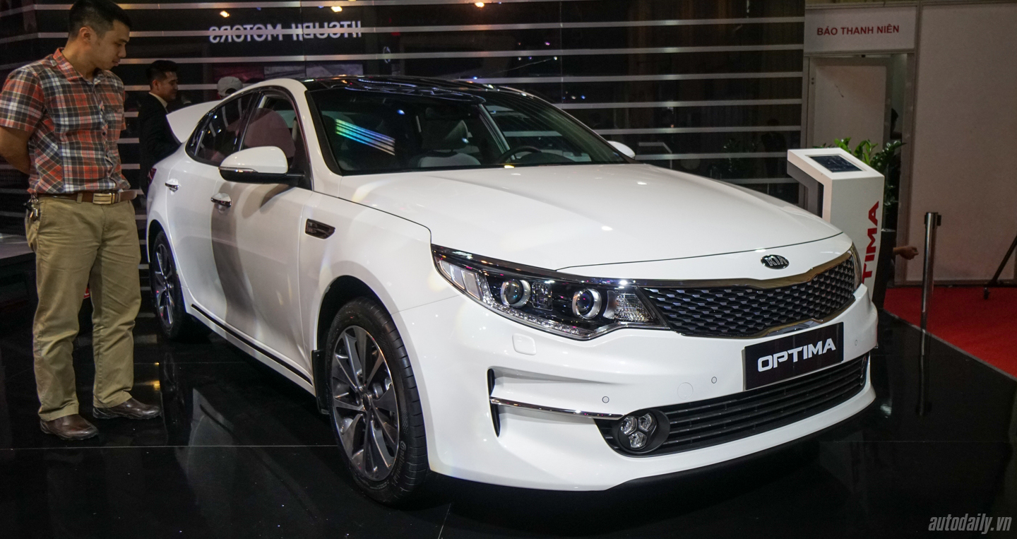 Kia%20Optima%20(2).jpg