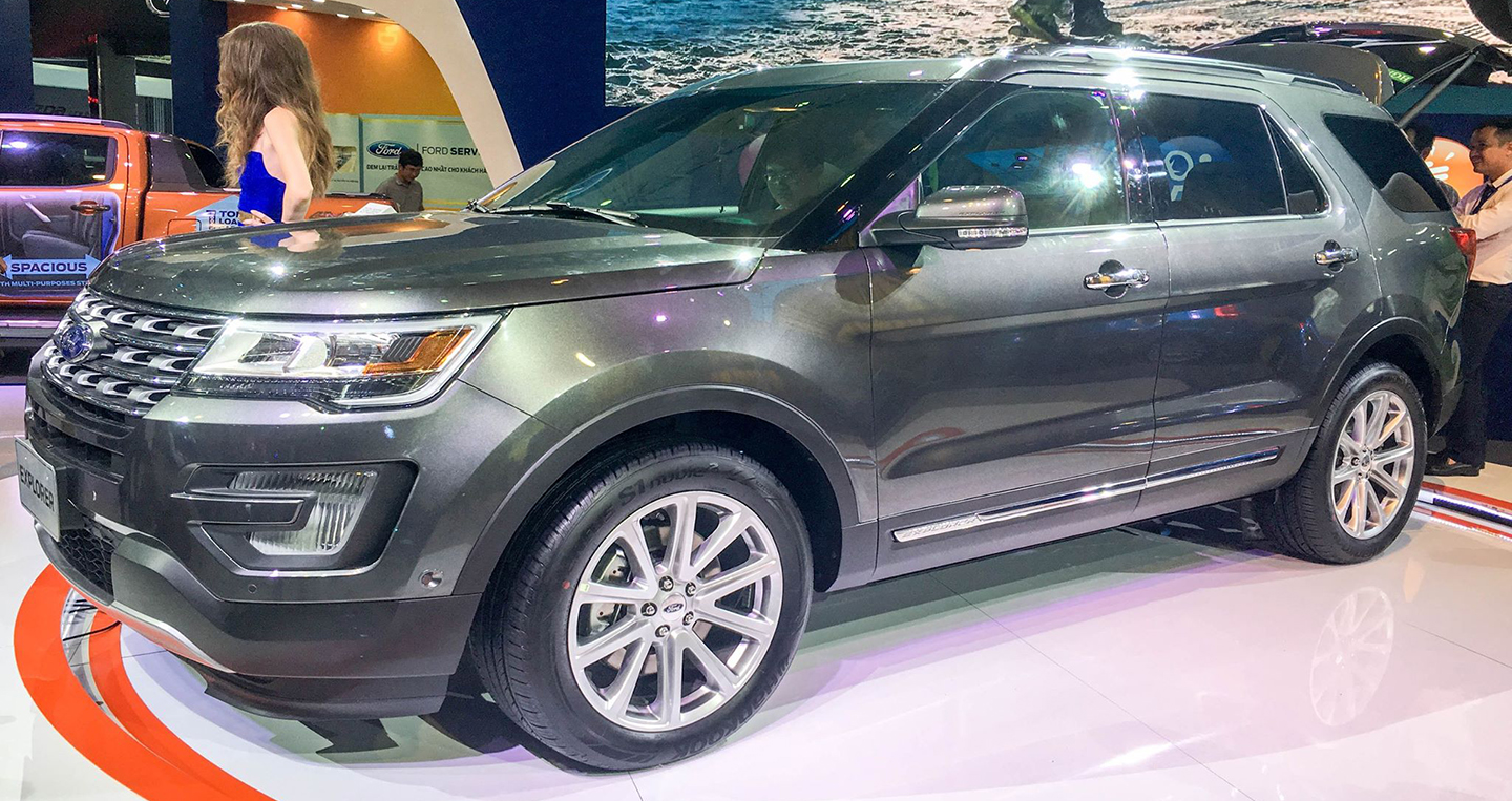 Tìm hiểu nhanh Ford Explorer 2017: SUV nhập Mỹ giá 2,18 tỷ đồng