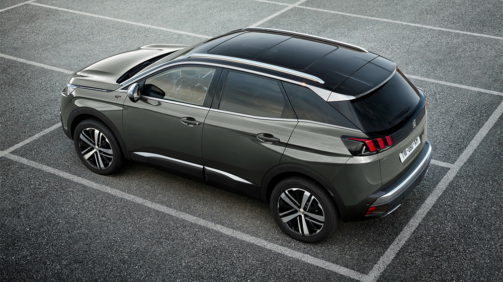 Peugeot_3008_GT_2017%20(2).jpg