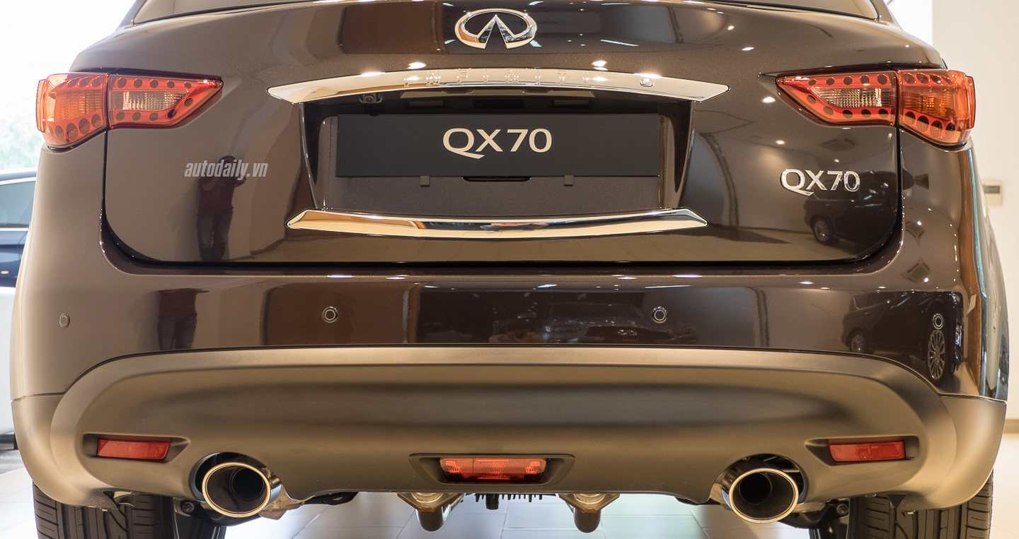 Xem thêm ảnh chi tiết phiên bản nâng cấp Infitini QX70 2016 Infiniti_QX70_Facelift_2016 (61).jpg