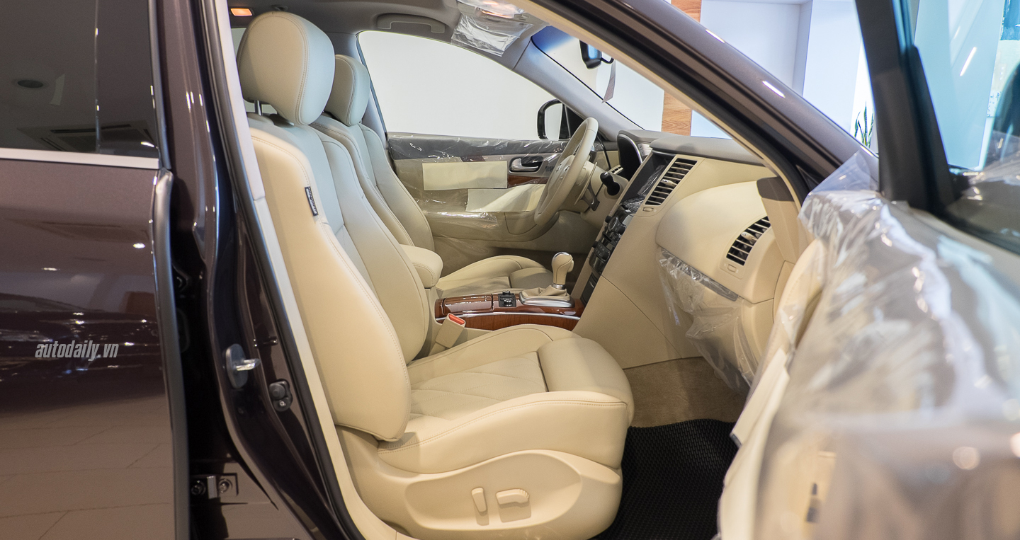 Xem thêm ảnh chi tiết phiên bản nâng cấp Infitini QX70 2016 Infiniti_QX70_Facelift_2016 (78).jpg