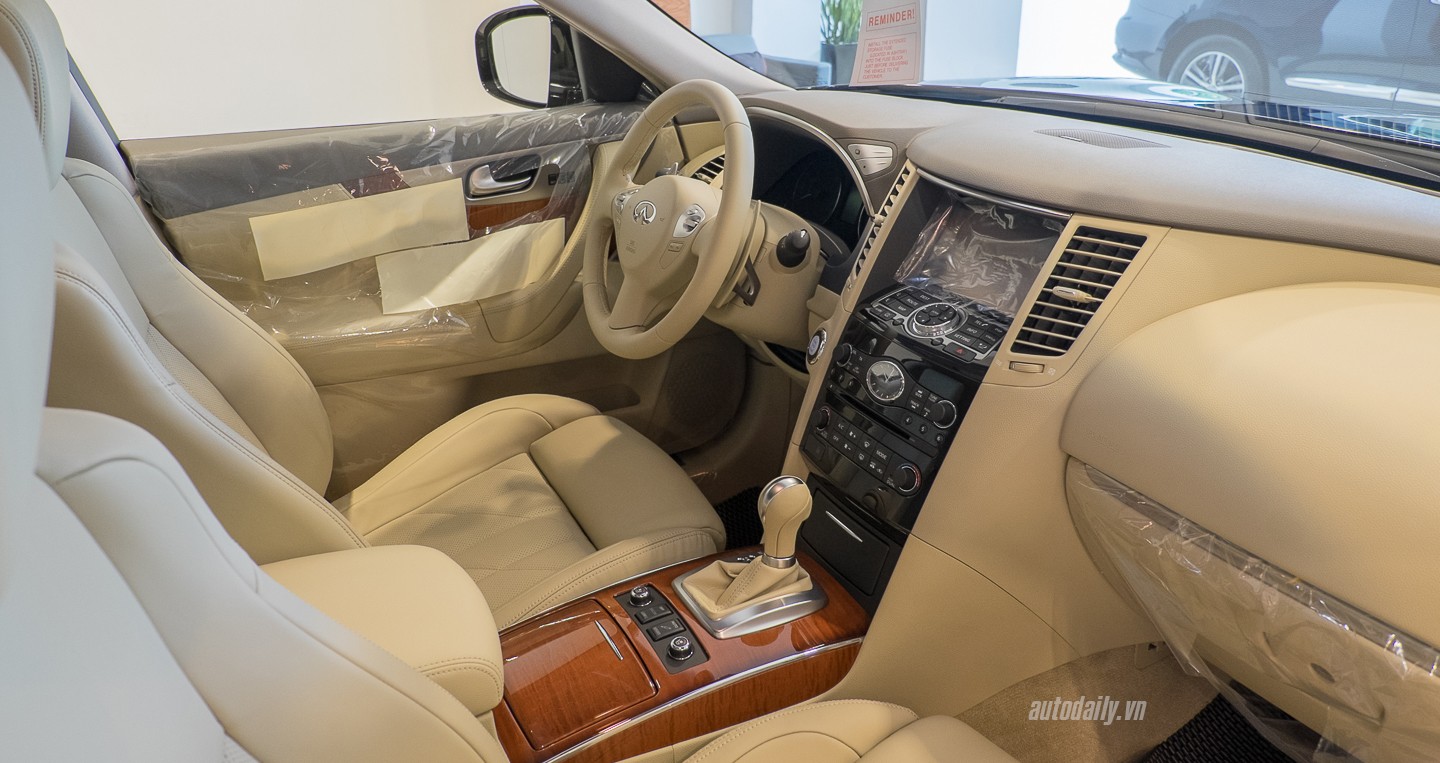 Xem thêm ảnh chi tiết phiên bản nâng cấp Infitini QX70 2016 Infiniti_QX70_Facelift_2016 (79).jpg