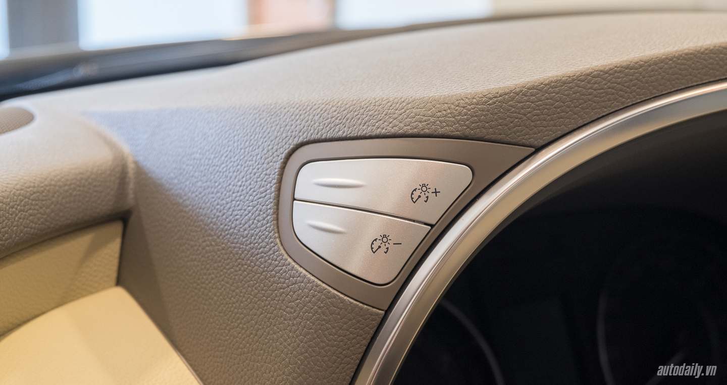 Xem thêm ảnh chi tiết phiên bản nâng cấp Infitini QX70 2016 Infiniti_QX70_Facelift_2016 (85).jpg