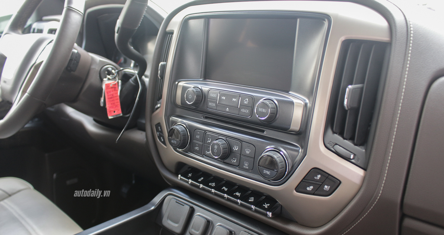 Ảnh chi tiết GMC Sierra 1500 Denali 2016 GMC_Sierra_1500_Denali (18).jpg