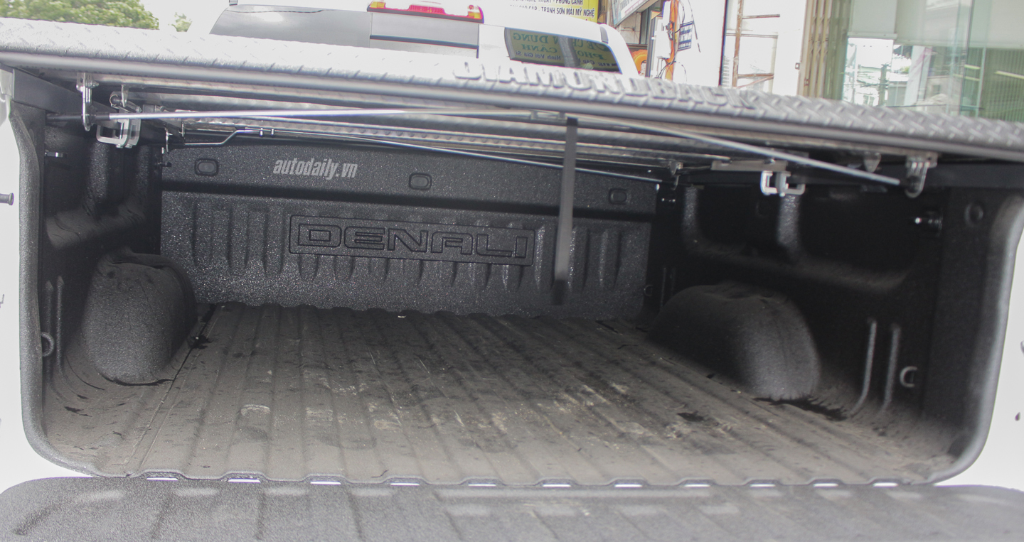 Ảnh chi tiết GMC Sierra 1500 Denali 2016 GMC_Sierra_1500_Denali (26).jpg