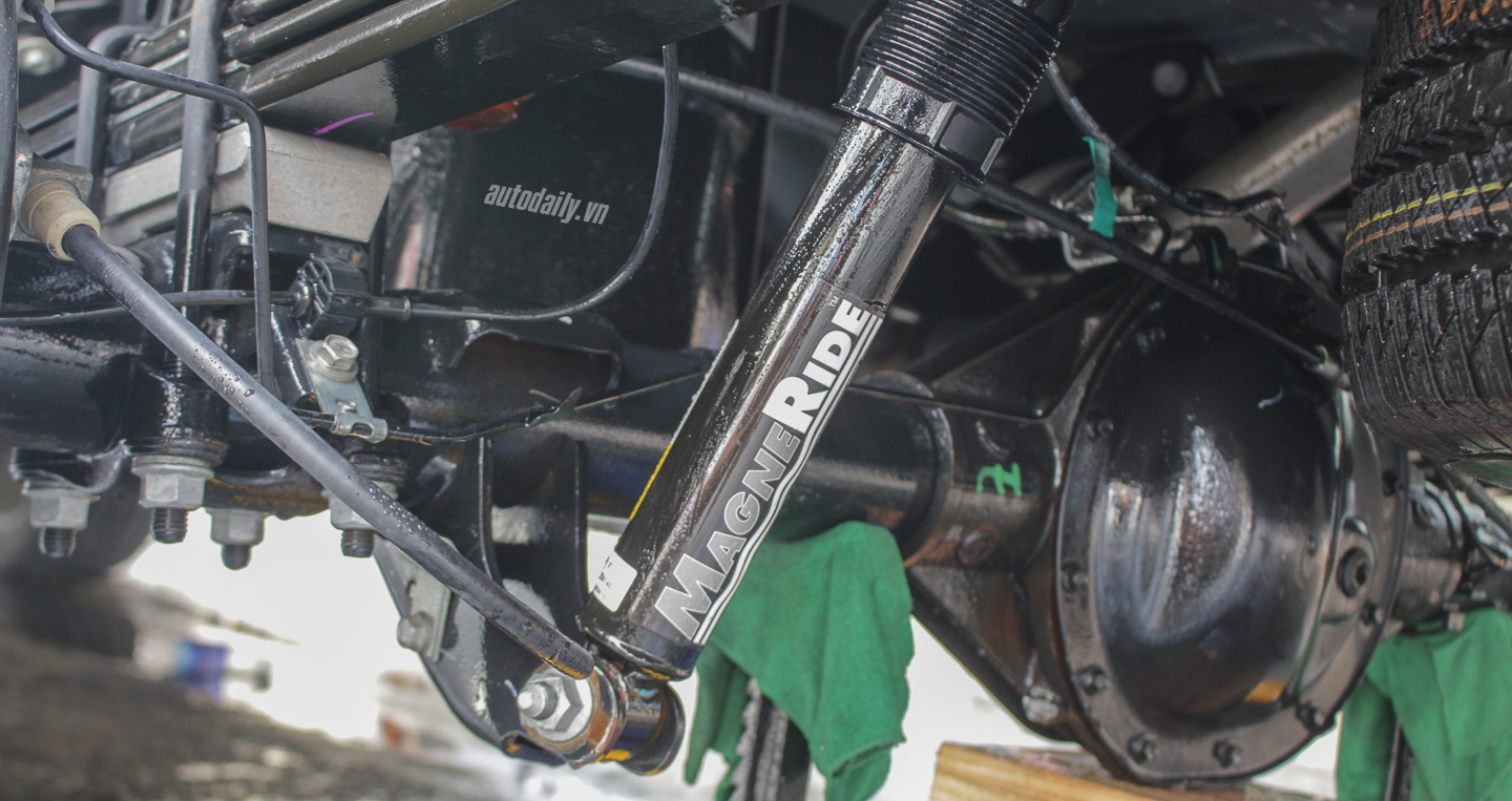 Ảnh chi tiết GMC Sierra 1500 Denali 2016 GMC_Sierra_1500_Denali (7).jpg