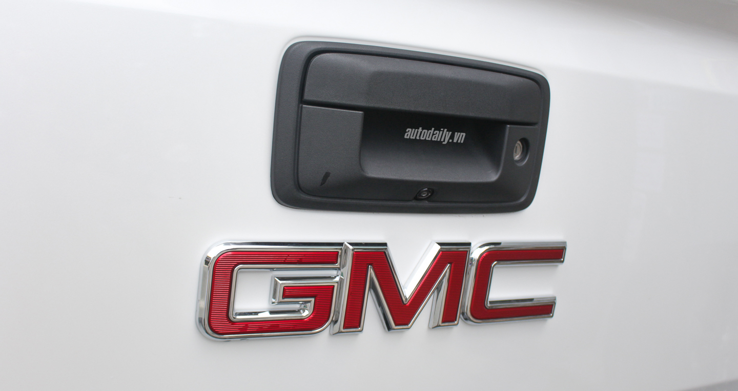 Ảnh chi tiết GMC Sierra 1500 Denali 2016 GMC_Sierra_1500_Denali (8).jpg