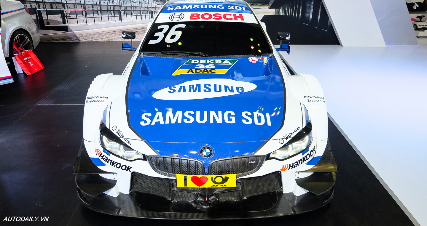 Ảnh chi tiết xe đua BMW M4 DTM tại Việt Nam BMW_M4_DTM (8).jpg